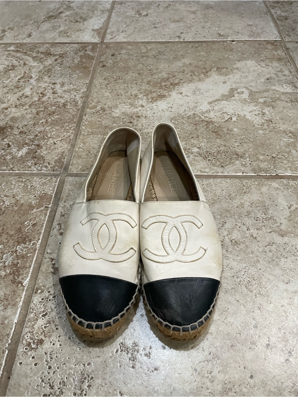 CHANEL White Leather Espadrilles with Black Toe Caps